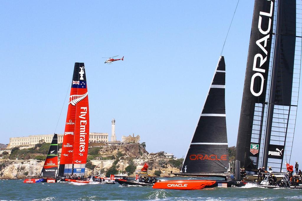 Oracle Team USA v Emirates Team New Zealand. America’s Cup Day 5 San Francisco. Emirates Team NZ and Oracle Team USA head back for the start of Race 9 © Richard Gladwell www.photosport.co.nz